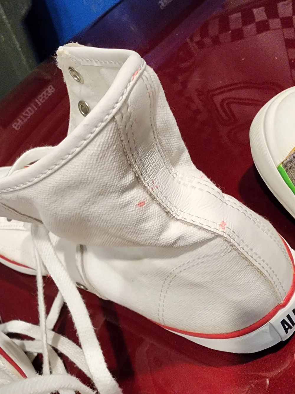 Converse 10